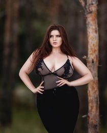 Thousands of MILFs in your