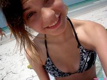 Sexy amateur blowjob babe.