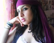 Danica Dillan sucks on big